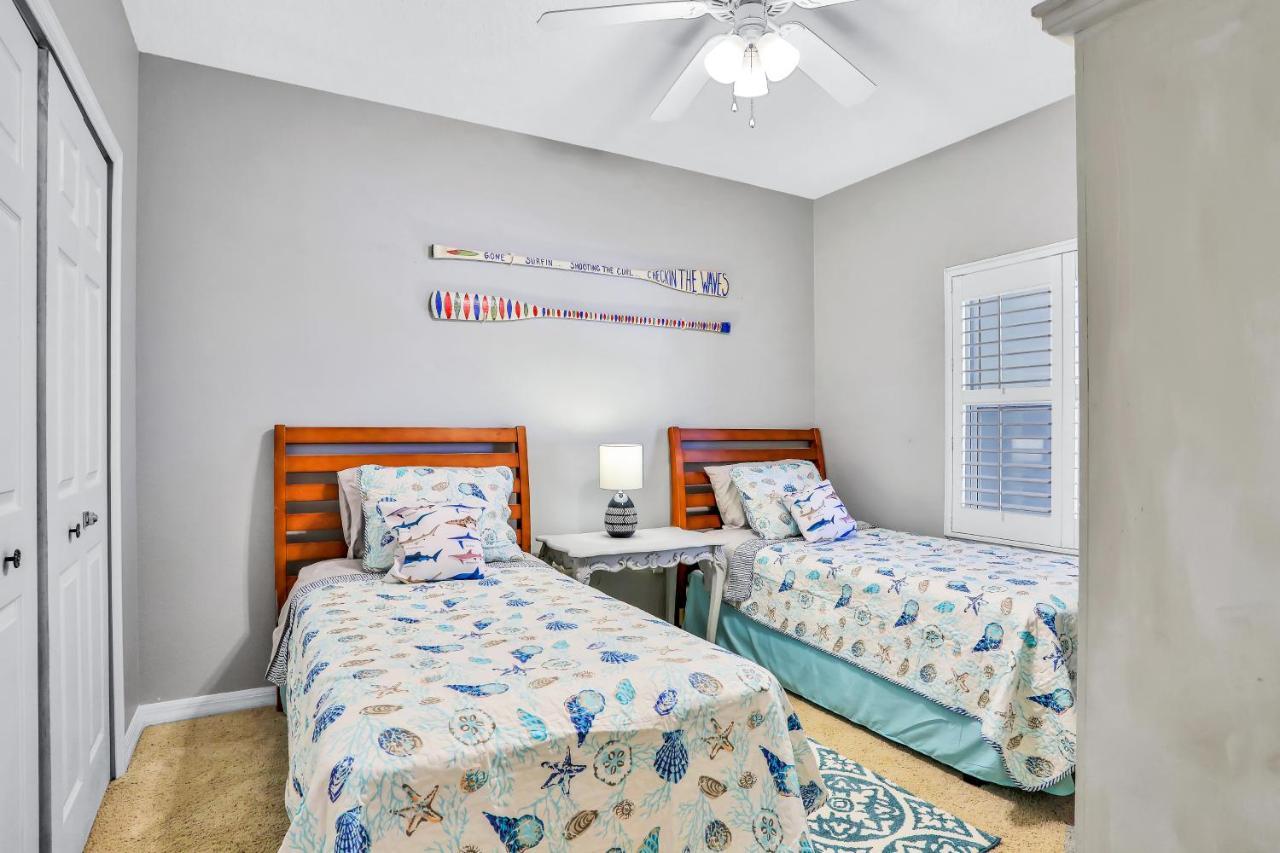 Oceanwalk Condos Bethune Beach Luaran gambar