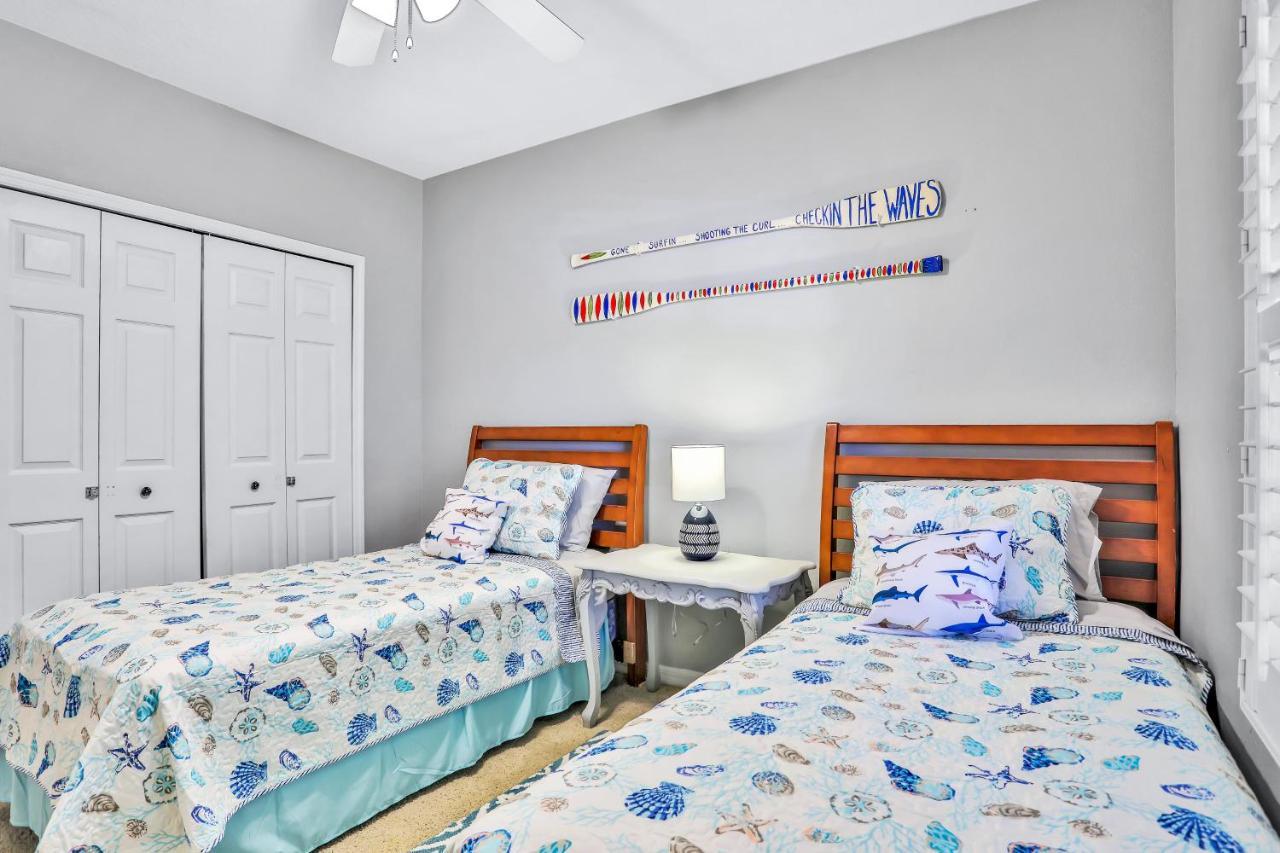 Oceanwalk Condos Bethune Beach Luaran gambar