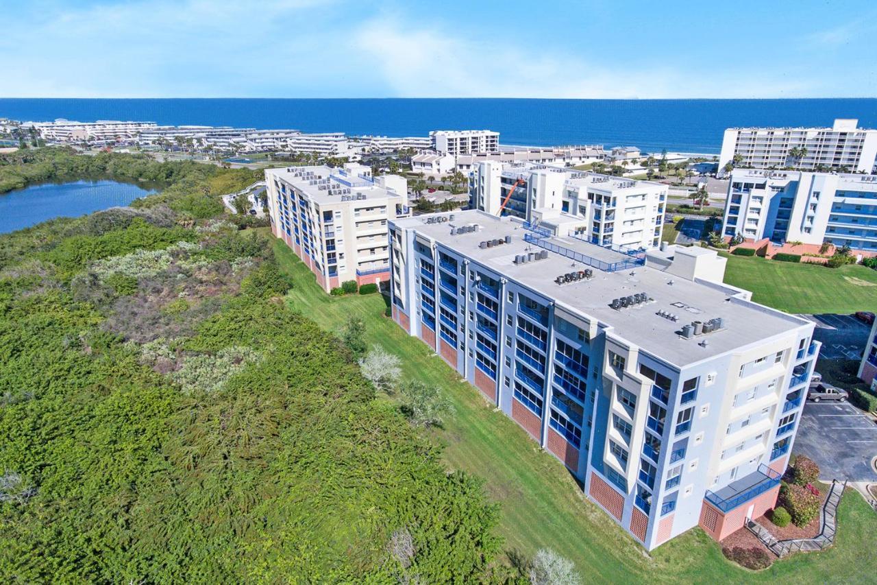 Oceanwalk Condos Bethune Beach Luaran gambar